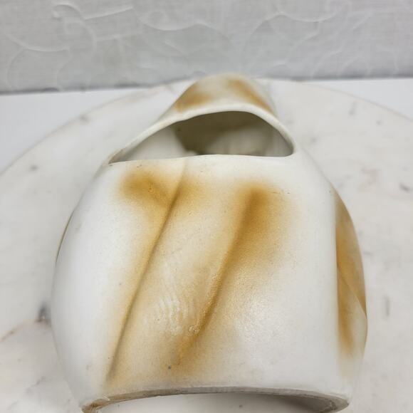 Vintage Praying Lady Head Planter, 7.5" Brown & White Ceramic Mother Virgin Vase - Picture 8 of 16